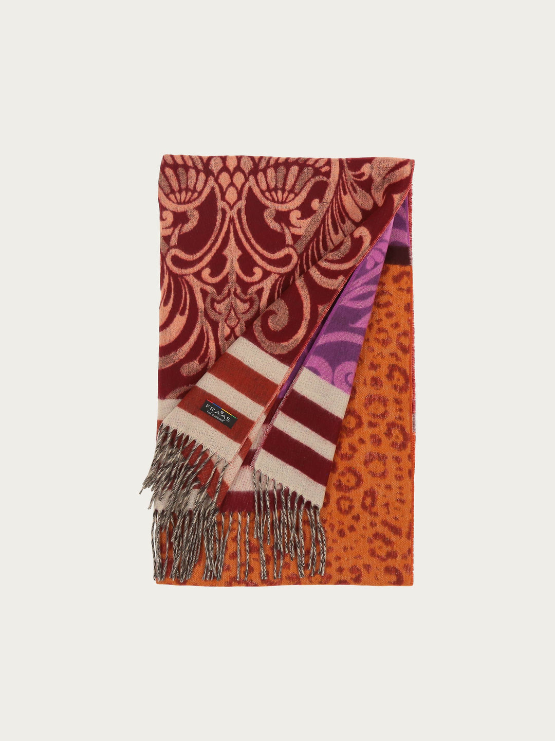 Cashmink scarf with paisley and leo design