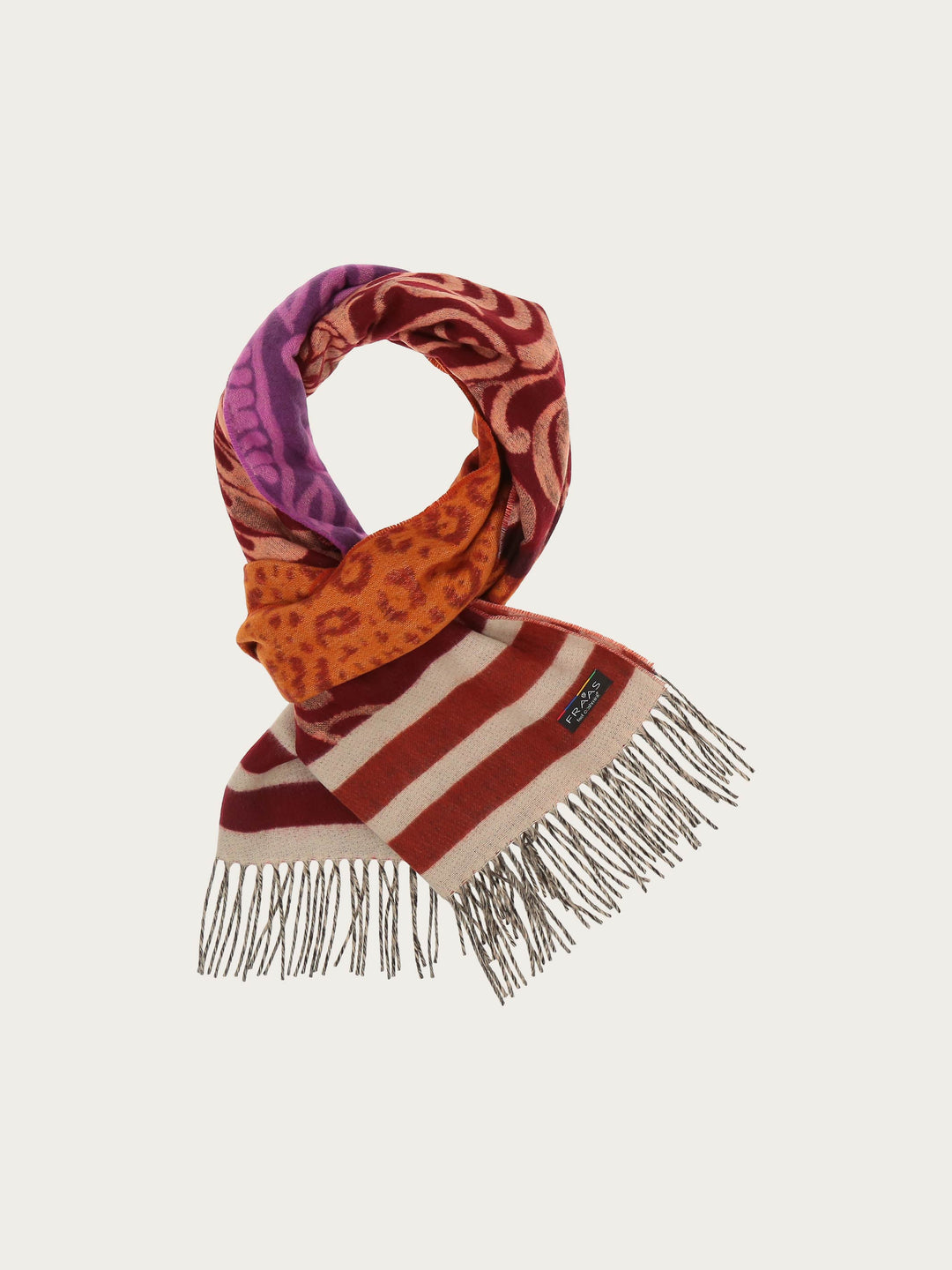 Cashmink scarf with paisley and leo design