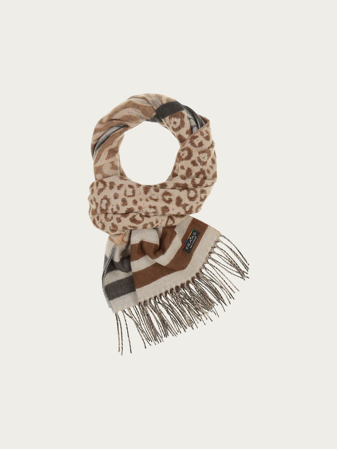 Cashmink scarf with paisley and leo design