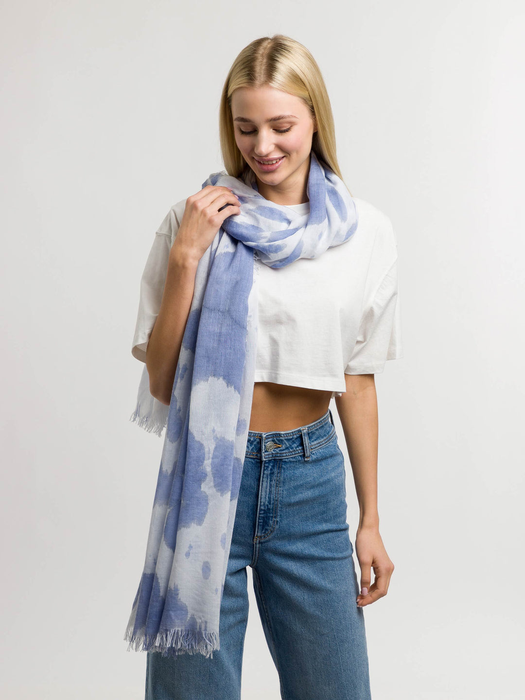 Sommerschal mit marmoriertem Muster - pure blue / OneSize | 623105-523