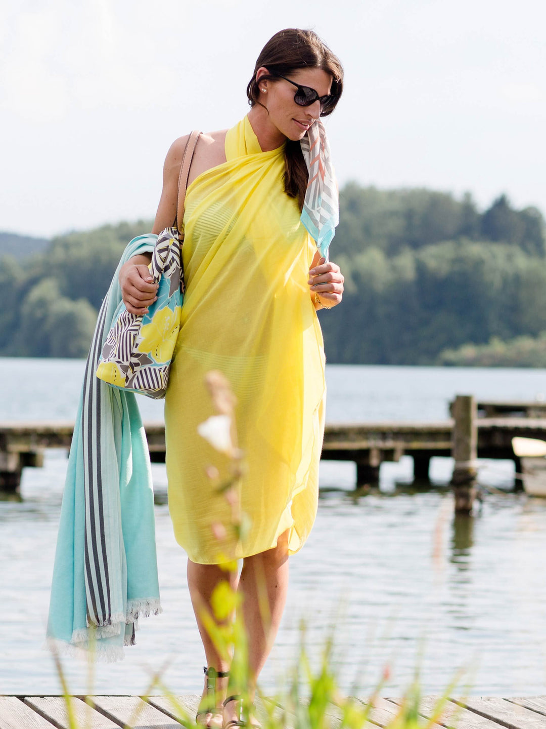 Strandtuch mit Highlight-Streifen aus reiner Baumwolle - light turquoise / OneSize | 623825-610