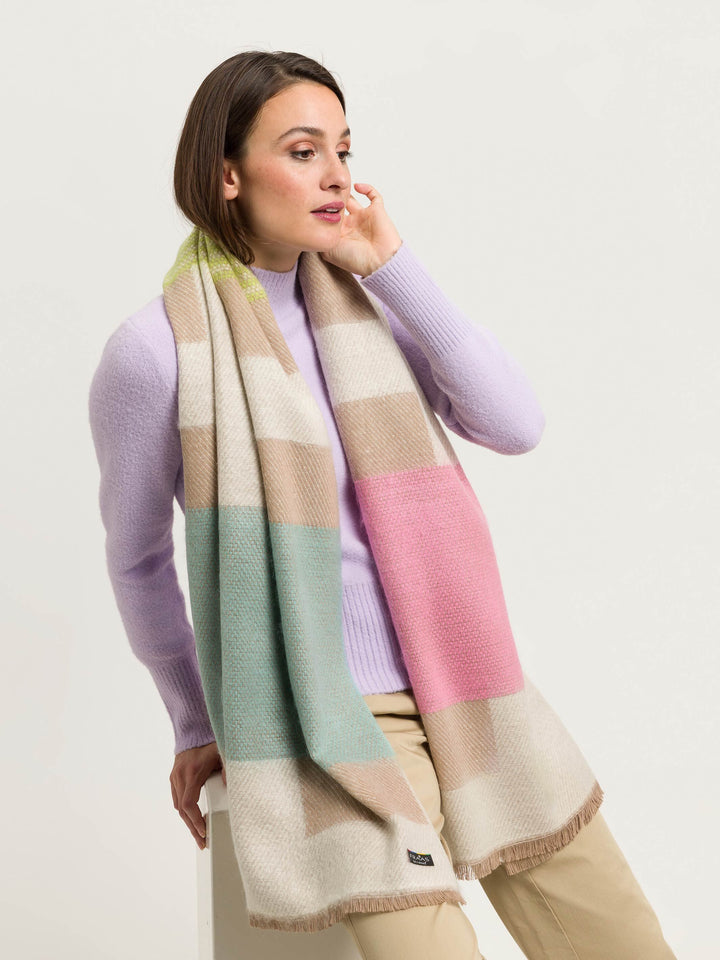 Sustainability Edition - Cashmink-Schal mit Colour Block Design - marshmallow / OneSize | 643013-025