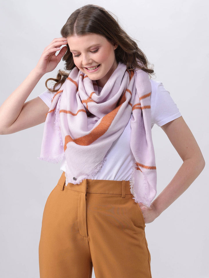 Sustainability Edition - Tuch mit abstraktem Marmor-Design - lavender / OneSize | 646012-460