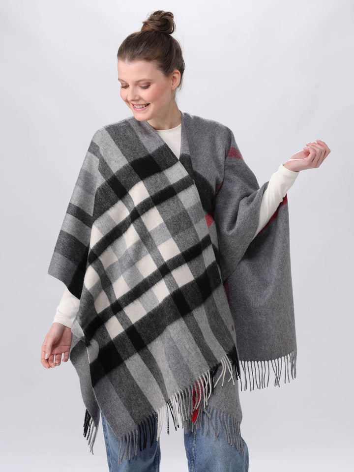 Poncho mit FRAAS Plaid Karo aus reiner Wolle - grey / OneSize | 680100-960