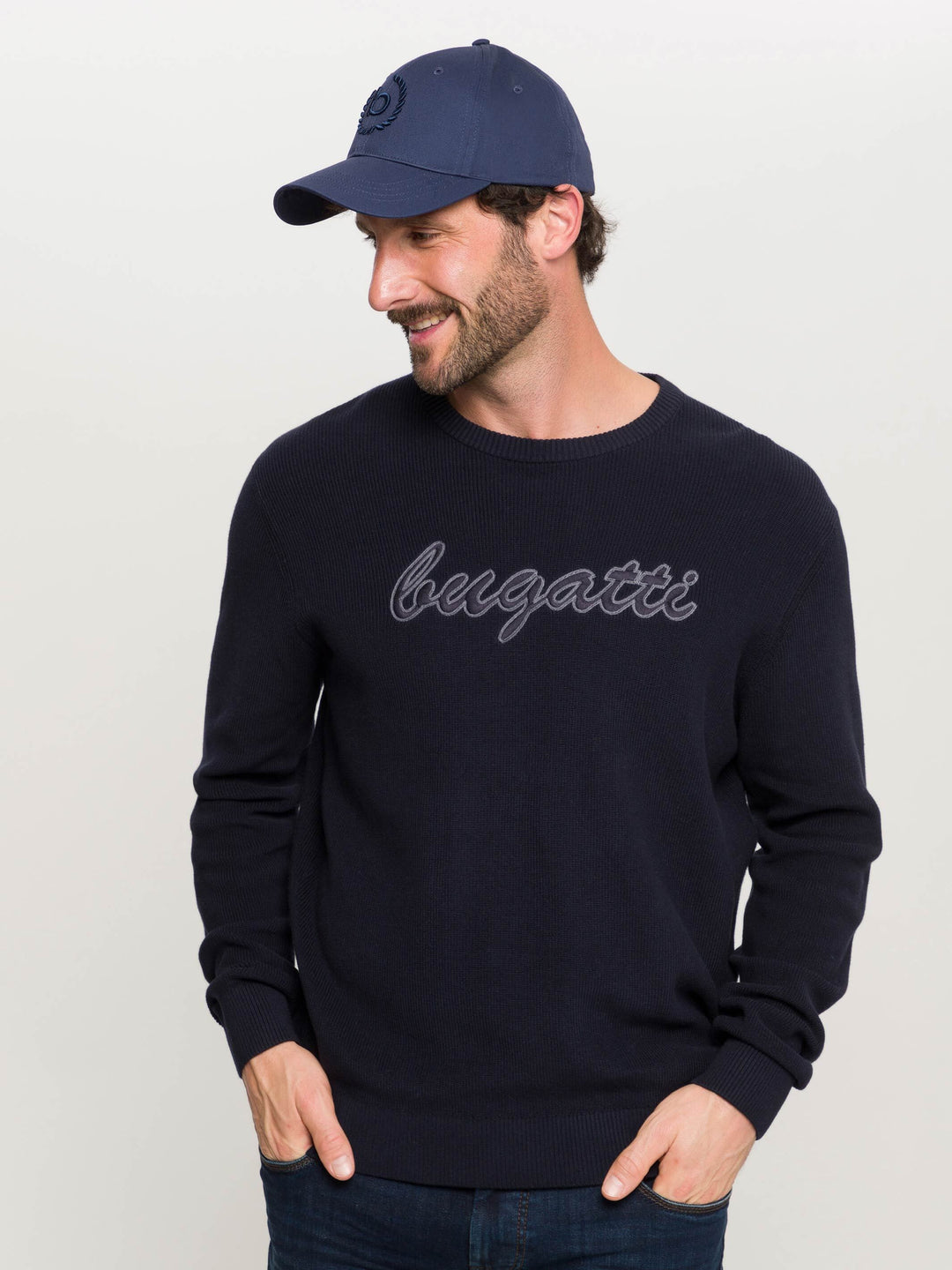 Einfarbige Baseballkappe mit gesticktem bugatti-Logo - navy / One Size | 629222-590