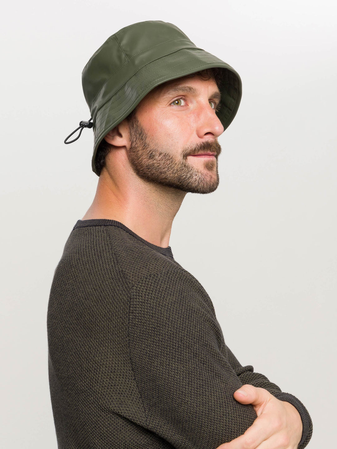 Einfarbiger wasserfester bugatti Bucket Hat - dark olive / One Size | 629402-790