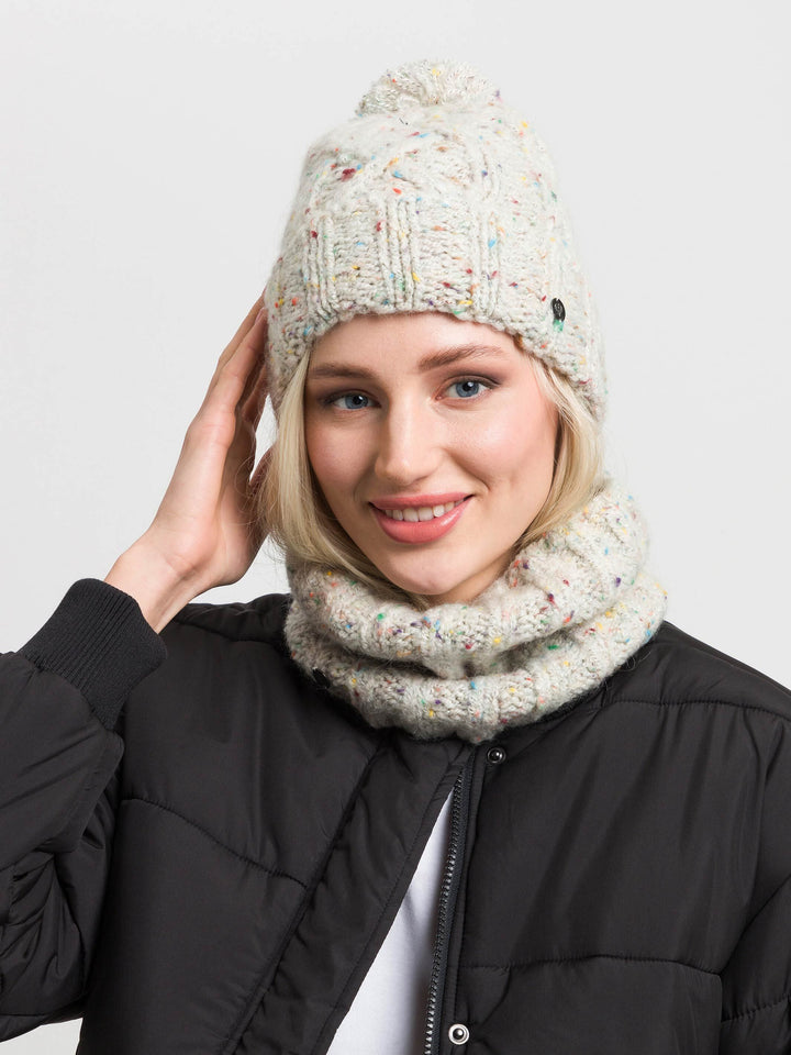 Melierte Strickmütze mit Zopfmuster in Wollmischung - marshmallow / One Size | 667092-025